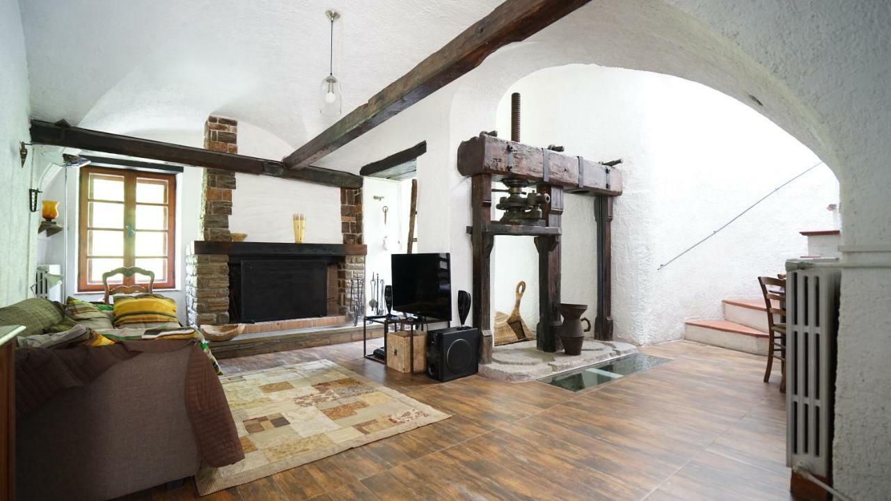 Vila Old Mill Pigna Exteriér fotografie